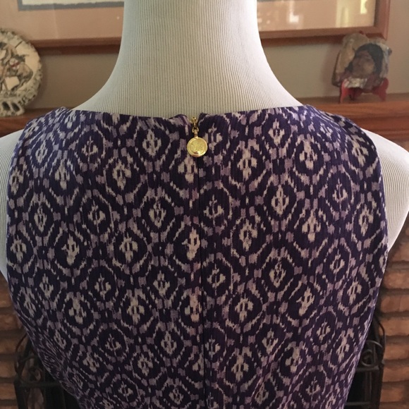 Michael Kors Sleeveless Dress. - Picture 3 of 3